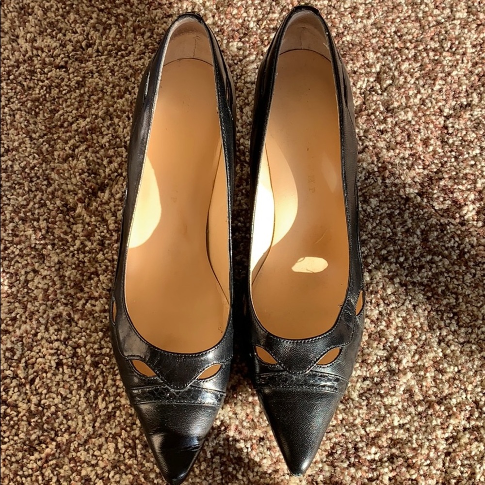 Black kitten heel pumps size 8.5
